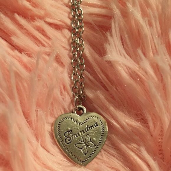 (N3) Grandma Necklace - Picture 3 of 3